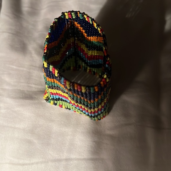 Cuff bracelet - Picture 4 of 4